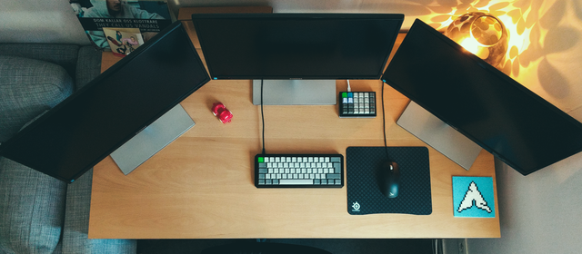 My battlestation from 2018
